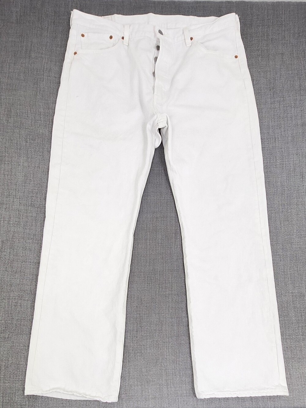 Levis 501 Button Fly White 100% Cotton Denim Jeans. 38 × 30